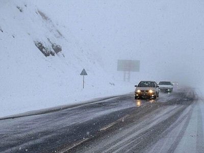 بازگشایی محورهای کوهستانی گلستان؛ تردد فقط با زنجیر چرخ مجاز است